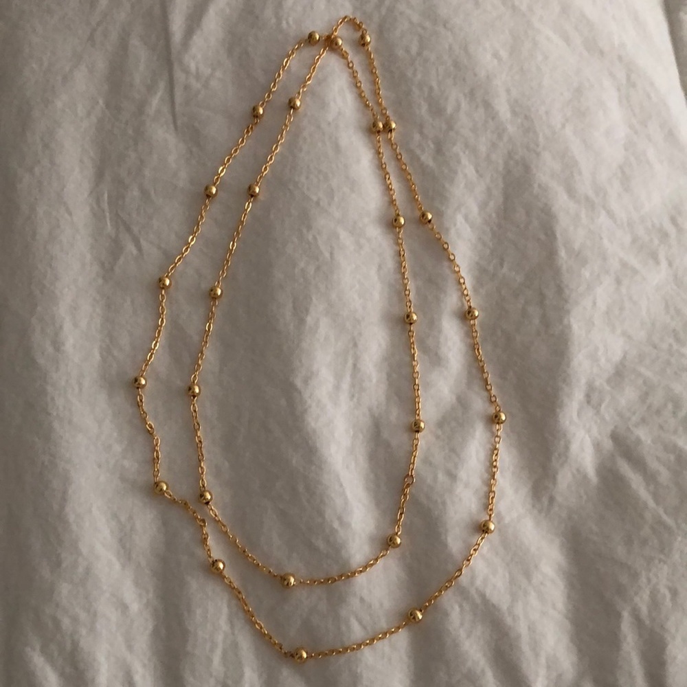 Gold colour chain 34” long